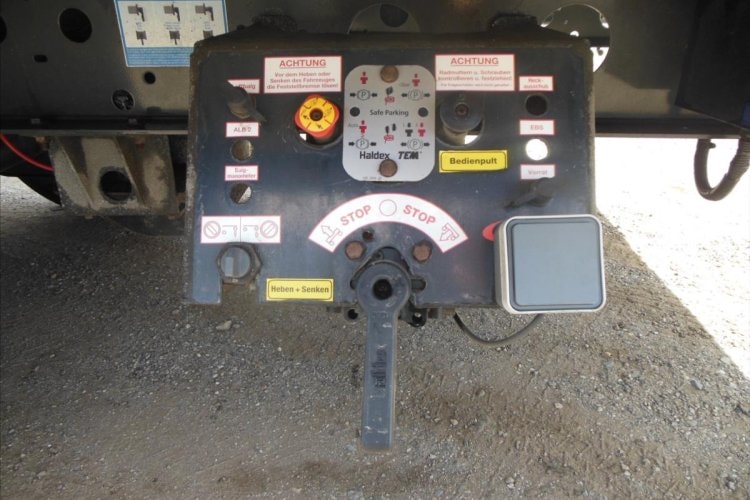 FLIEGL SDS 390, 95m3, SAF, 2 KUSY SKLADEM návěs pro nákladní