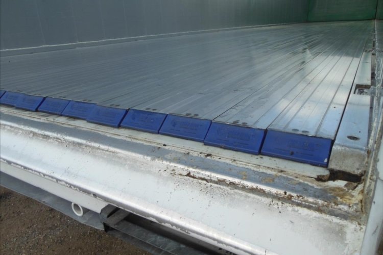 FLIEGL SDS 390, 95m3, SAF, 2 KUSY SKLADEM návěs pro nákladní