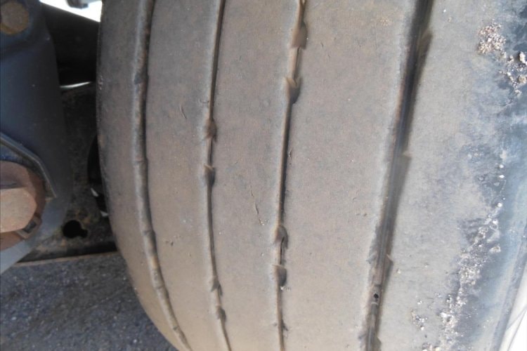 FLIEGL SDS 390, 95m3, SAF, 2 KUSY SKLADEM návěs pro nákladní