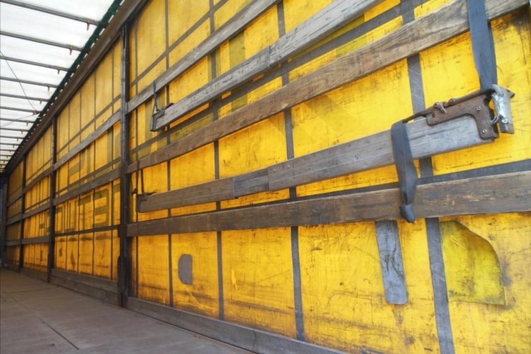 Schwarzmüller W103, COIL MULDE návěs pro nákladní