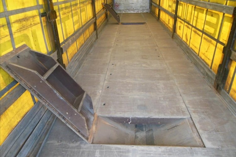 Schwarzmüller W103, COIL MULDE návěs pro nákladní