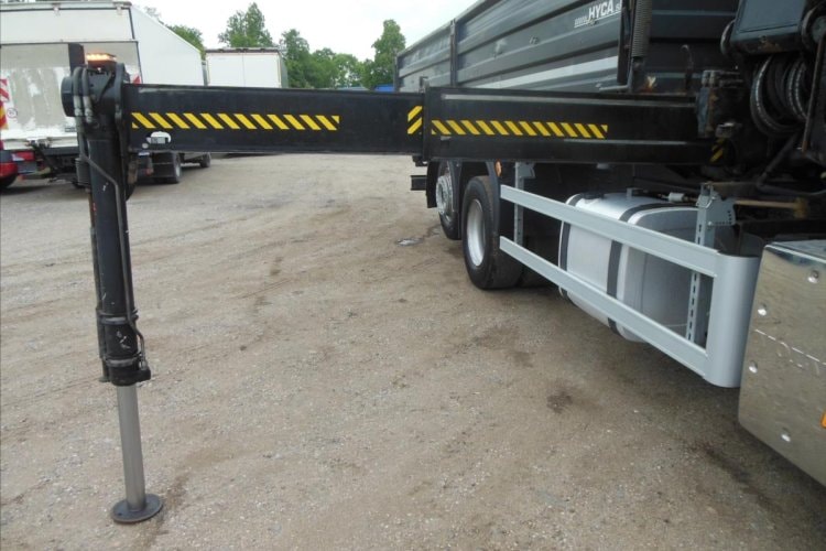 Volvo FM 410, 6x2, sklápěč S3, Hiab 211