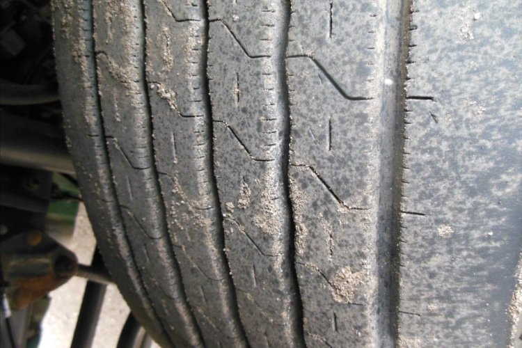 Volvo FM 410, 6x2, sklápěč S3, Hiab 211