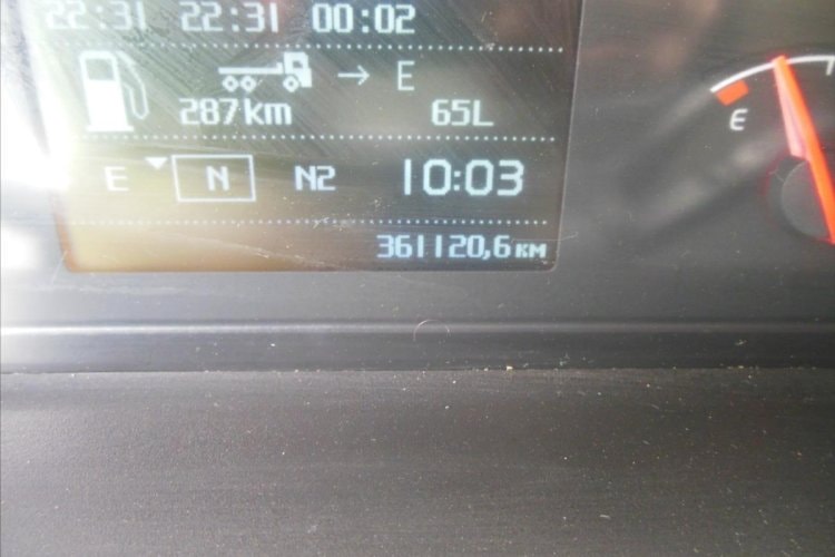 Volvo FM 410, 6x2, sklápěč S3, Hiab 211