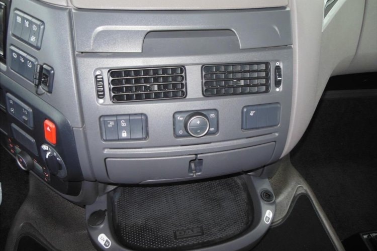 DAF XF 106.480 SC, Standart