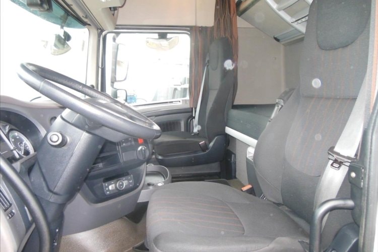 DAF XF 106.480 SC, Standart