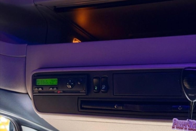 Scania R500, V8, 6x2, Retarder, Nezávislá klima