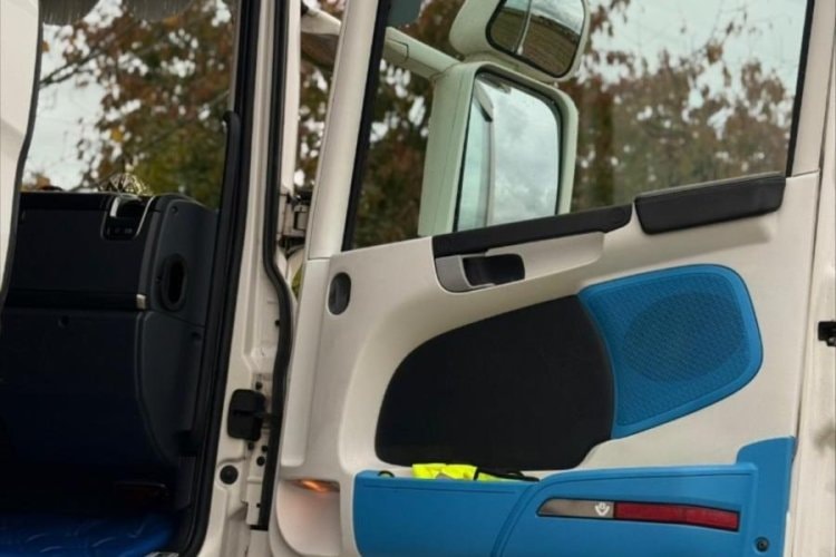 Scania R500, V8, 6x2, Retarder, Nezávislá klima