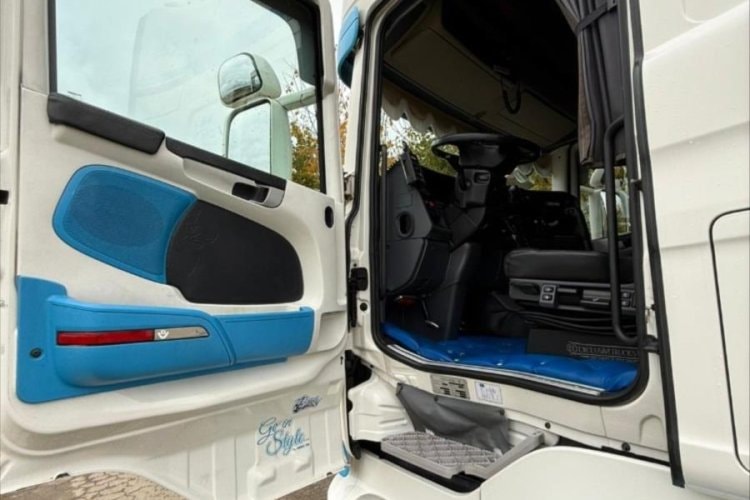 Scania R500, V8, 6x2, Retarder, Nezávislá klima