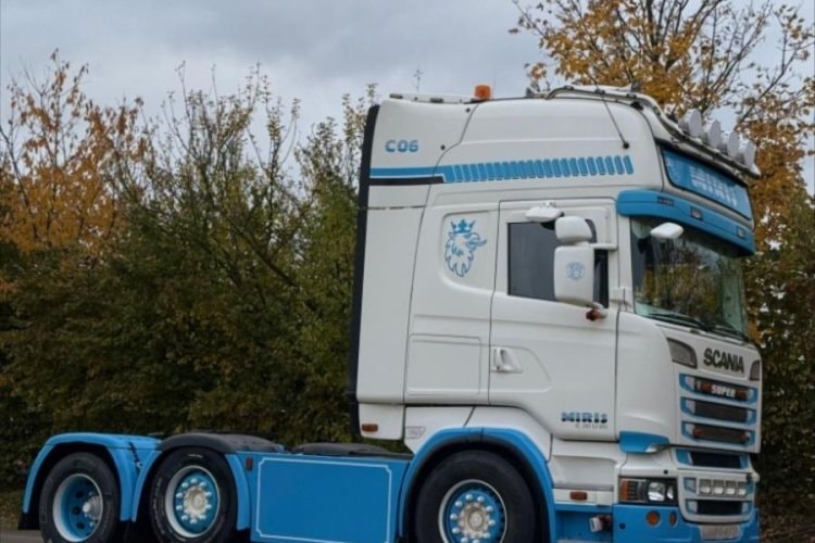 Scania R500, V8, 6x2, Retarder, Nezávislá klima