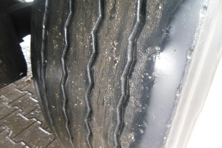 Krone SD, COOL LINER, Dvoupatro návěs pro nákladní