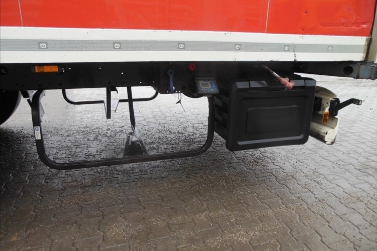 Krone SD, COOL LINER, Dvoupatro návěs pro nákladní