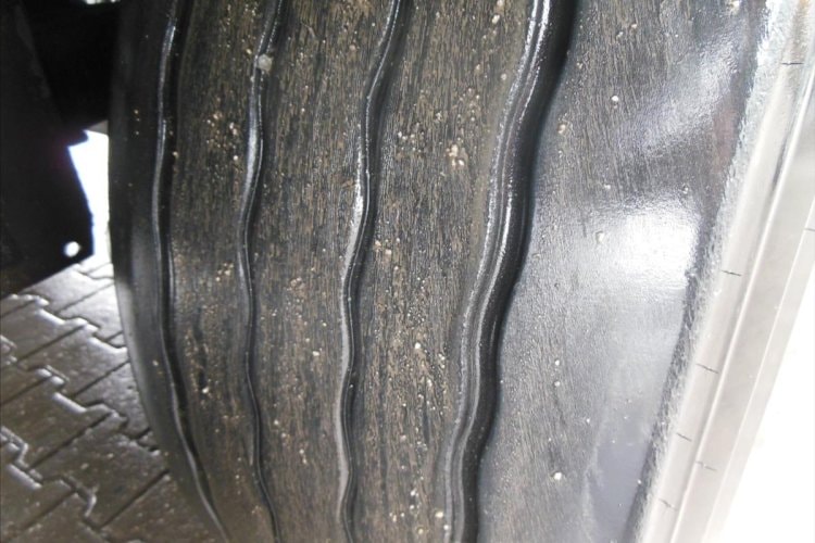 Krone SD, COOL LINER, Dvoupatro návěs pro nákladní