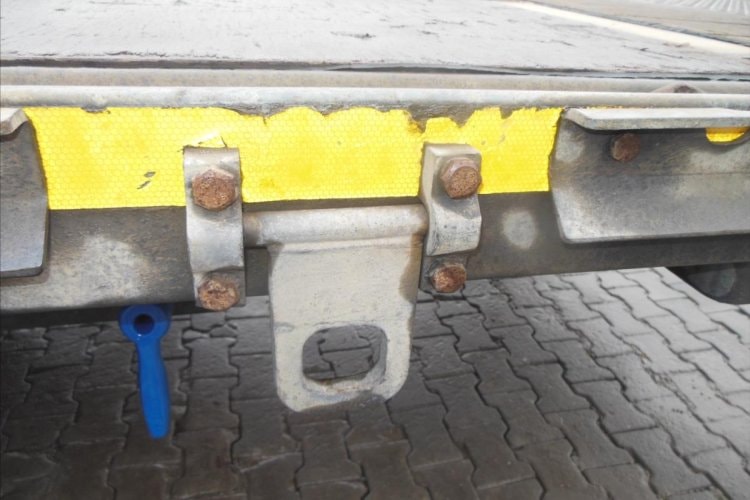 Panav NP0 36, Zámky pro kontejnery