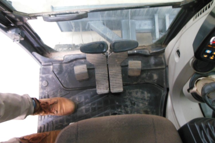 KOBELCO SK 75 SR - 3E