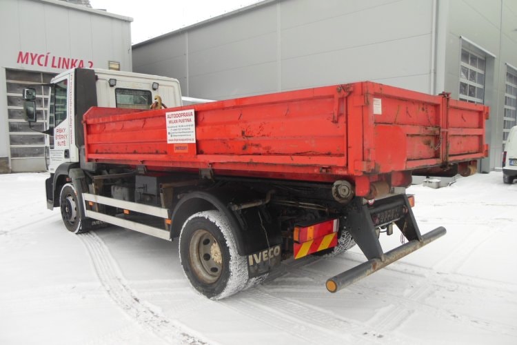 Iveco EuroCargo 120E21, hákový nosič kontejnerů