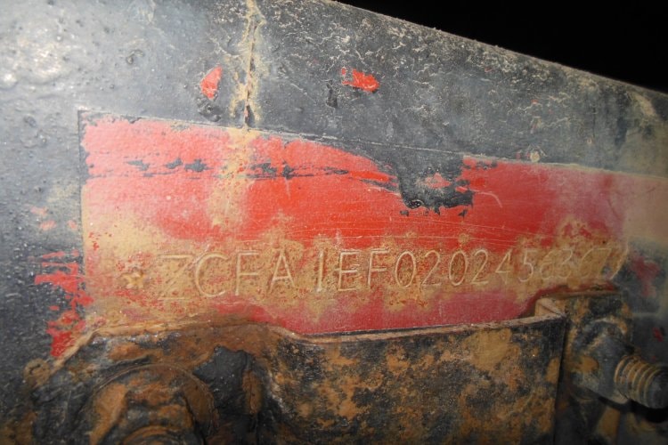 Iveco EuroCargo 120E21, hákový nosič kontejnerů