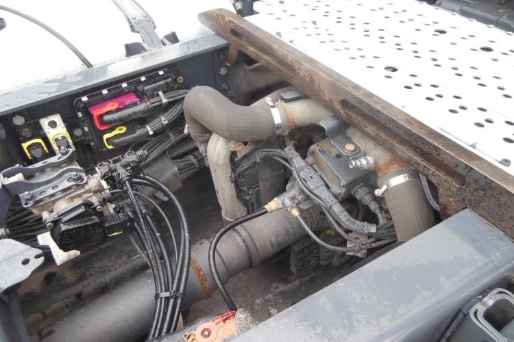 Scania S500 LowDeck, Nezávislá klima, Retarder