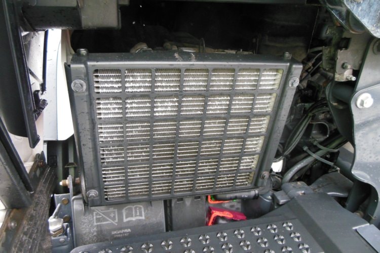 Scania S500 LowDeck, Nezávislá klima, Retarder