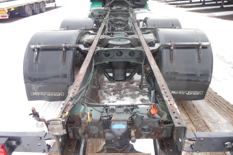 Mercedes Benz 2546 Actros, 6x2, podvozek