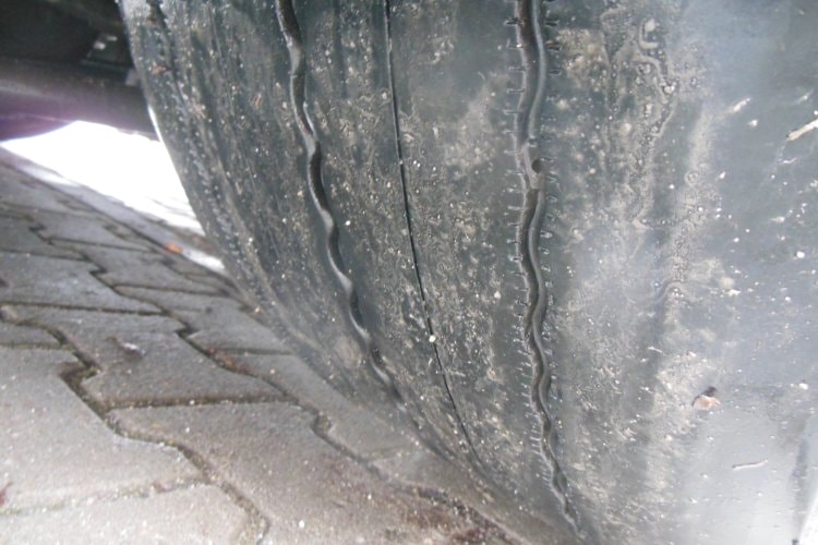 Scania S500 LowDeck, Nezávislá klima, Retarder