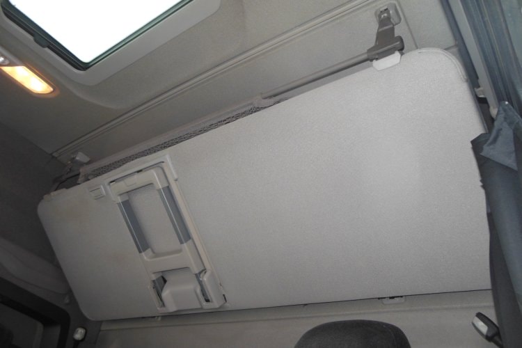 Scania S500 LowDeck, Nezávislá klima, Retarder