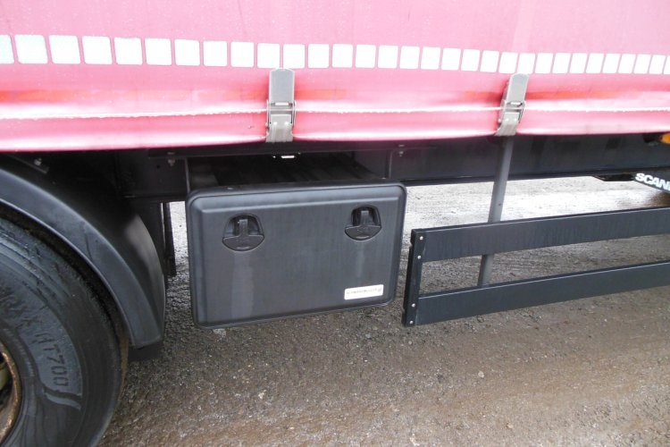 Schwarzmüller SPA 3/E, COIL MULDE, SAF, Zvedací náprava