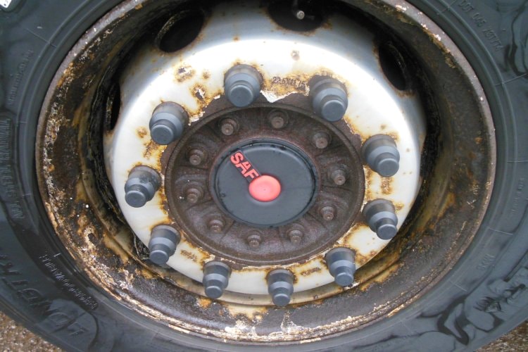 Schwarzmüller SPA 3/E, COIL MULDE, SAF, Zvedací náprava