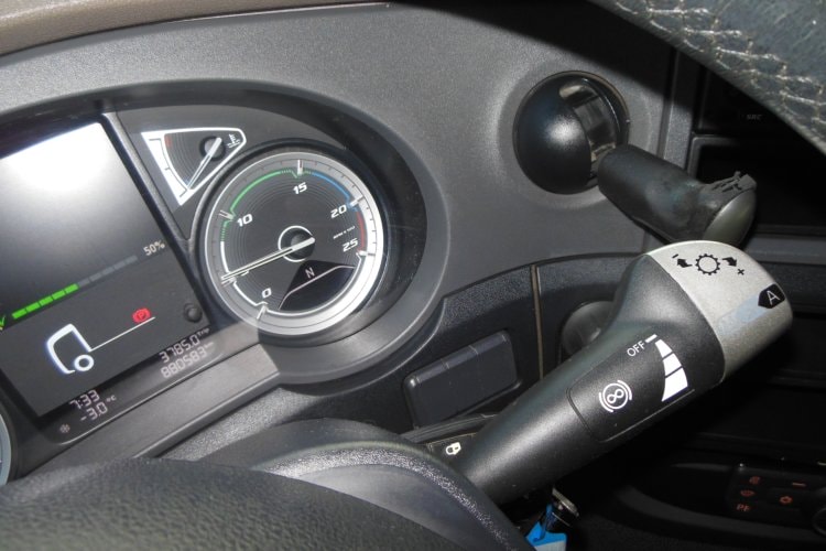 Daf XF 106.480 SSC, LowDeck, Nezávislá klima, Nové tacho GEN2