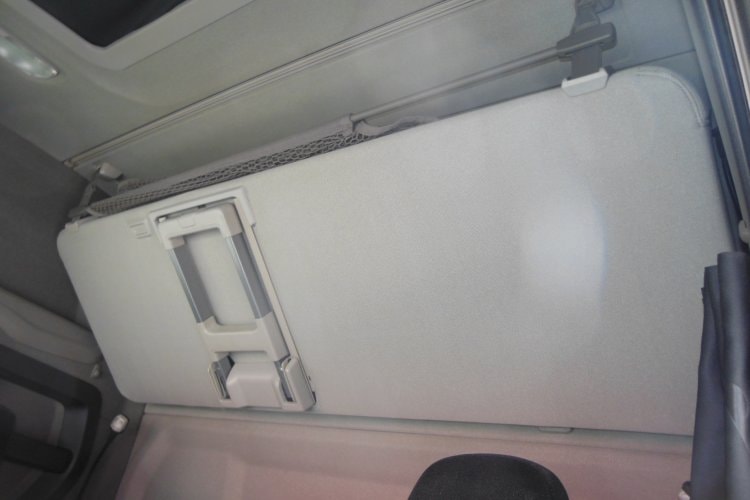 Scania S500 LowDeck, Nezávislá klima, Retarder