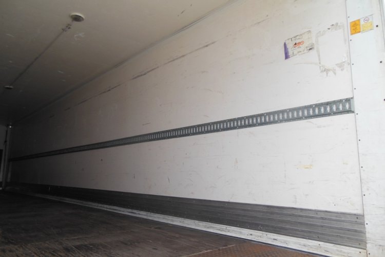 Wielton NS-3, SAF, Zvedací náprava