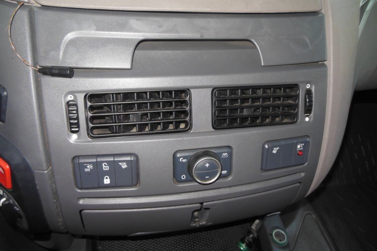 Daf XF 106.480 SSC, LowDeck, Nezávislá klima, Nové tacho GEN2