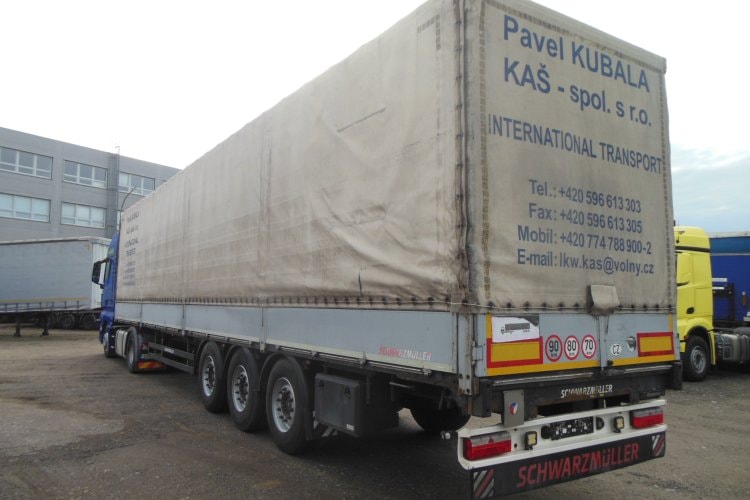 Schwarzmüller SPA 3/E, SAF, Bočnice, Shrnovačka, Zvedací náprava