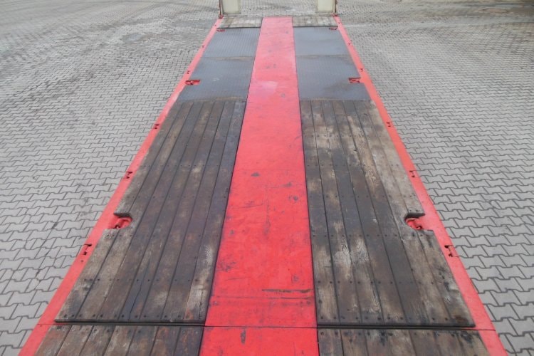 Kässbohrer LB3, Roztahovací o 6m, Zvedací + Natáčecí náprava