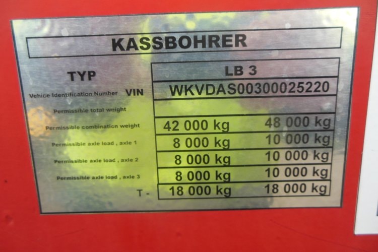 Kässbohrer LB3, Roztahovací o 6m, Zvedací + Natáčecí náprava