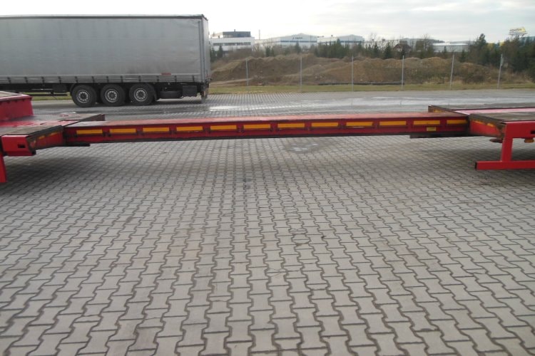 Kässbohrer LB3, Roztahovací o 6m, Zvedací + Natáčecí náprava