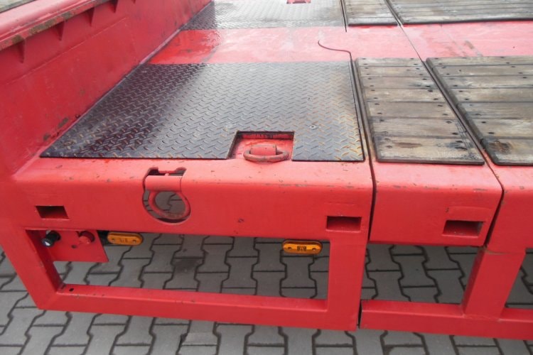 Kässbohrer LB3, Roztahovací o 6m, Zvedací + Natáčecí náprava