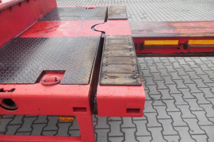 Kässbohrer LB3, Roztahovací o 6m, Zvedací + Natáčecí náprava