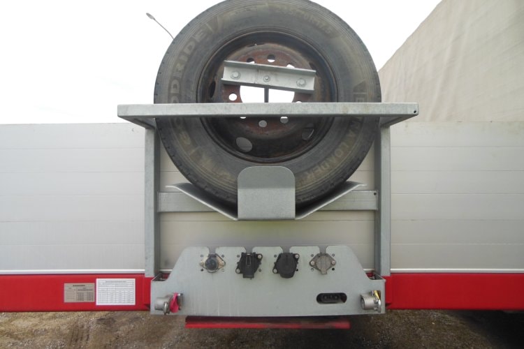 Kässbohrer LB3, Roztahovací o 6m, Zvedací + Natáčecí náprava