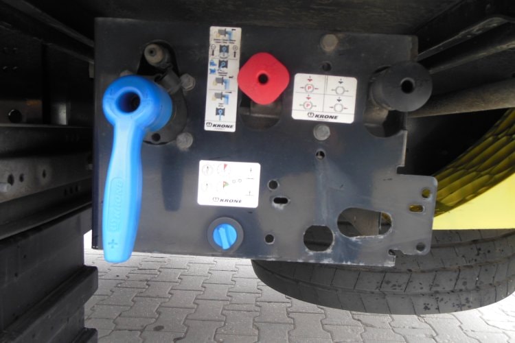 Krone SD, LowDeck, Zvedací náprava