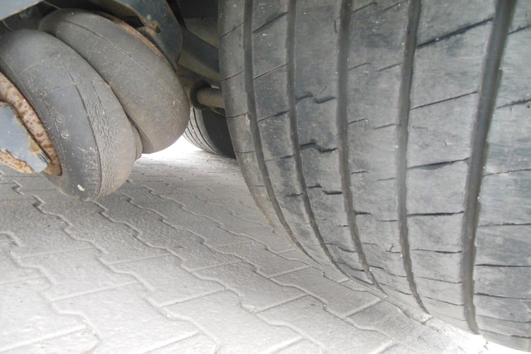 Krone SD, LowDeck, Zvedací náprava