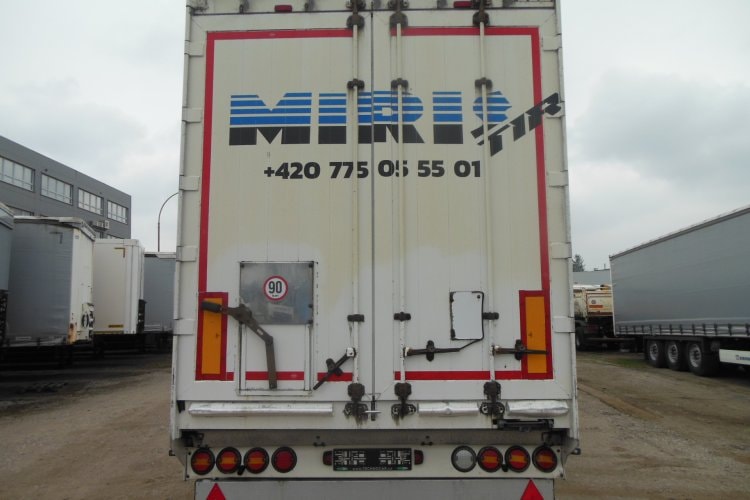 BODEX KIS 3F, Zvedací náprava, Nápravy 9t, Levá strana vrata