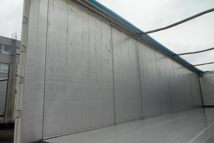 BODEX KIS 3F, Zvedací náprava, Nápravy 9t, Levá strana vrata