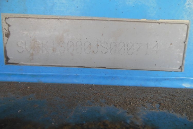 BODEX KIS 3F, Zvedací náprava, Nápravy 9t, Levá strana vrata