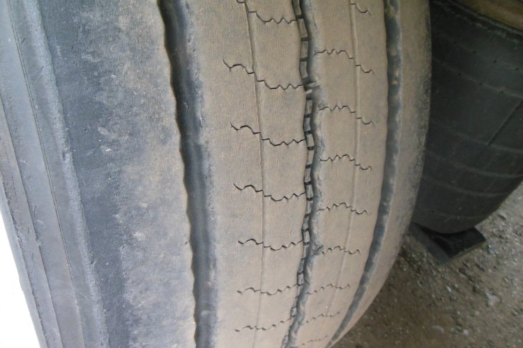 Schmitz SKO 24, Přička, Dvouvýparník, Carrier Maxima 1300 MT