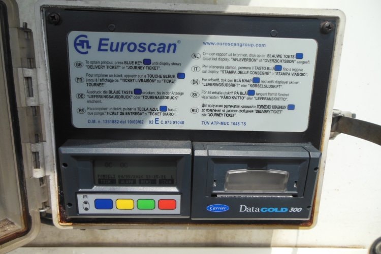 Schmitz SKO 24, Přička, Dvouvýparník, Carrier Maxima 1300 MT