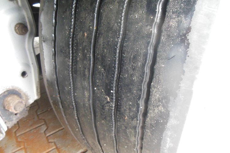 Schmitz SCS 24/L, Zvedací náprava