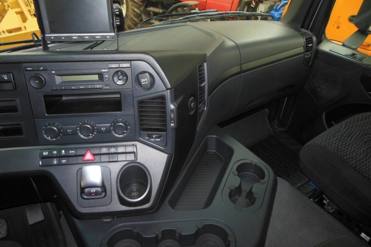 Mercedes Benz 1832 Arocs, ADR, Cisterna pro přepravu nafty + AD Blue