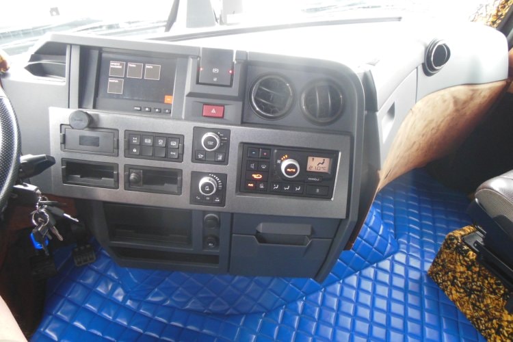Renault T520, Standart, Retarder, Nezávislá klima, Komplet na vzduchu