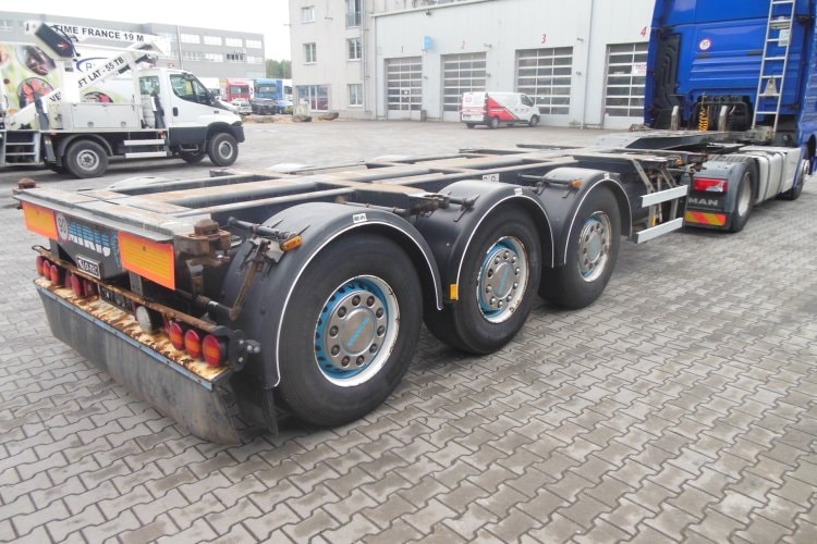 D-TEC, FLEXITRAILER, VCC-01, SAF, ZVEDACÍ NÁPRAVA